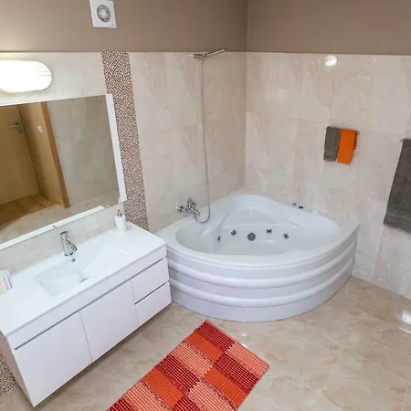 Casa Do Pico Arco da Calheta (Madeira)